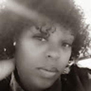 Meet your Posher, Tonya